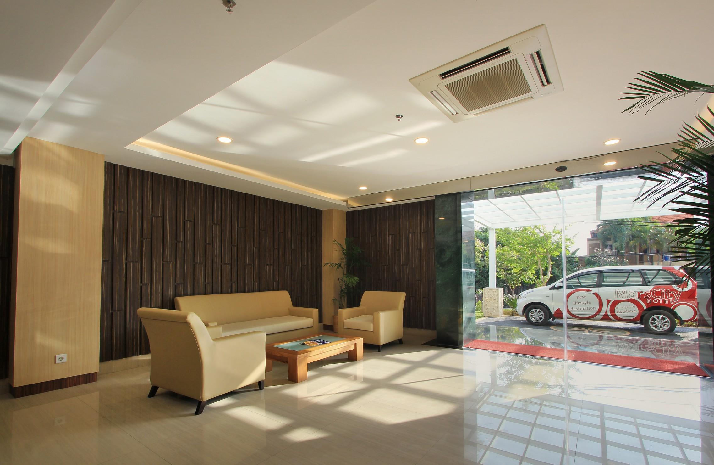 Mars City Hotel Denpasar  Exterior photo
