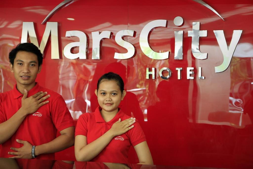 Mars City Hotel Denpasar  Exterior photo