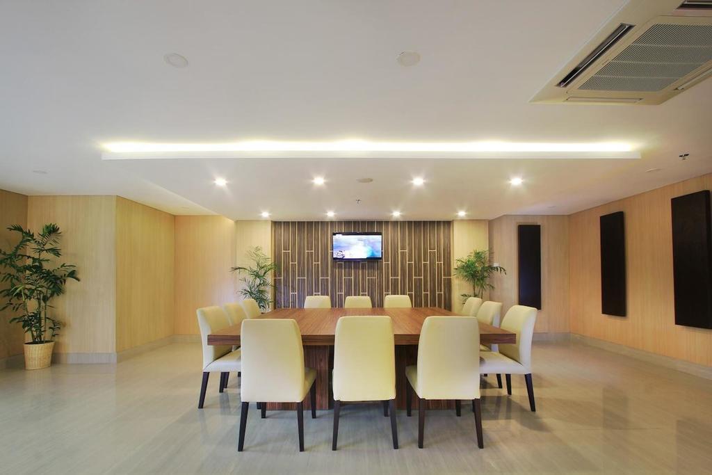 Mars City Hotel Denpasar  Exterior photo