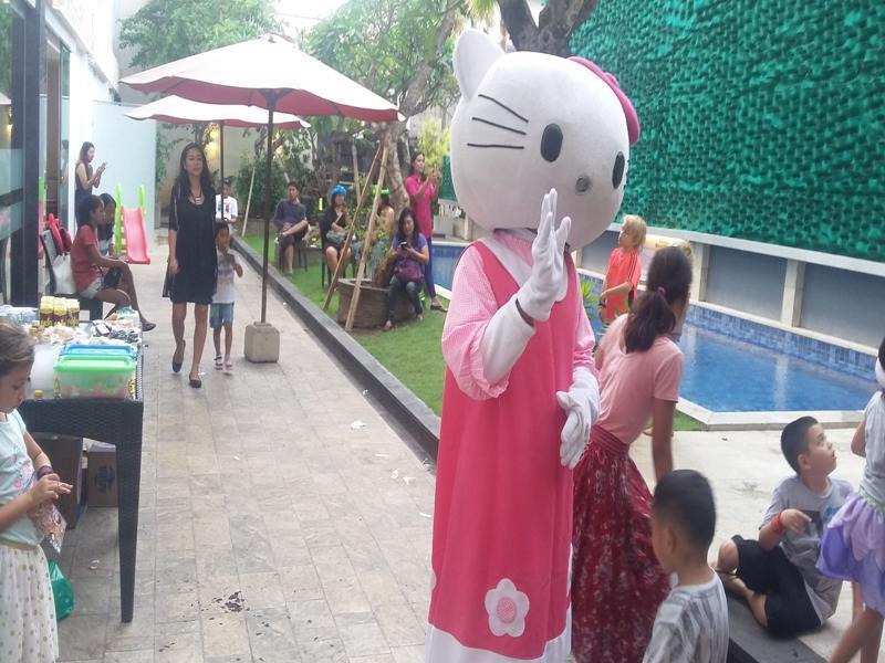 Mars City Hotel Denpasar  Exterior photo
